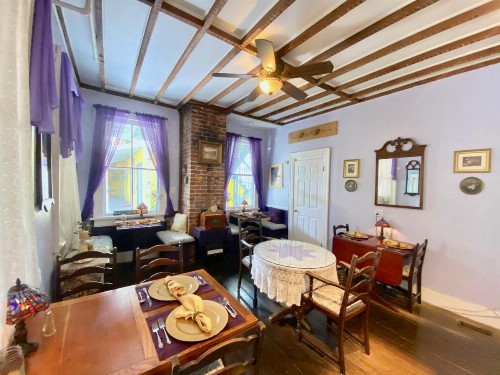 Penny Farthing Inn - image 9