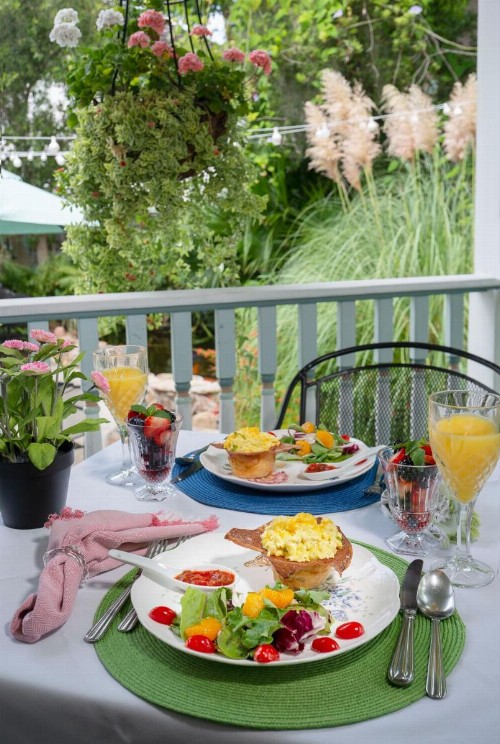 The Kenwood Inn - image 2