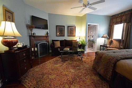 The Kenwood Inn - image 29