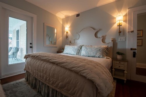 The Kenwood Inn - image 47