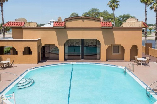 Days Inn by Wyndham St Augustine/Historic Downtown - image 39