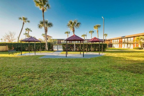 Red Roof Inn PLUS+ St. Augustine - image 4