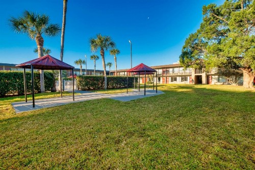 Red Roof Inn PLUS+ St. Augustine - image 5