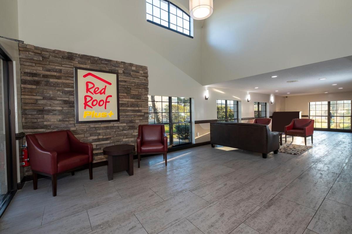 Red Roof Inn PLUS+ St. Augustine - image 7