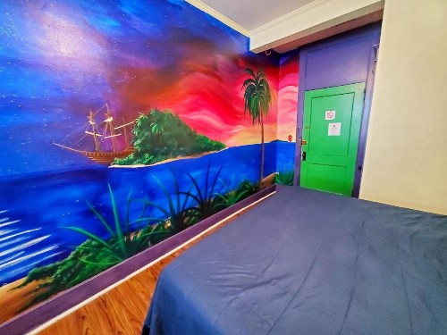 The Pirate Haus Inn - image 10