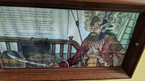 The Pirate Haus Inn - image 13