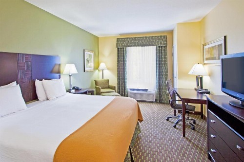 Holiday Inn Express and Suites Saint Augustine North an IHG Hotel - image 25