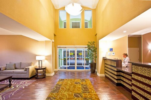 Holiday Inn Express and Suites Saint Augustine North an IHG Hotel - image 32