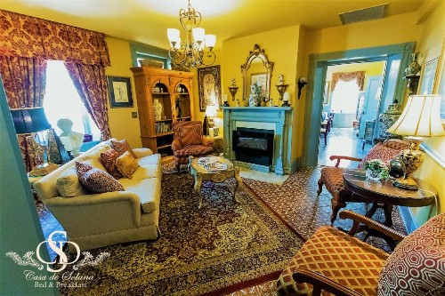 Casa de Solana Bed and Breakfast - image 42