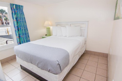Magic Beach Motel - Saint Augustine - image 20