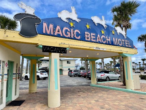 Magic Beach Motel - Saint Augustine - image 22