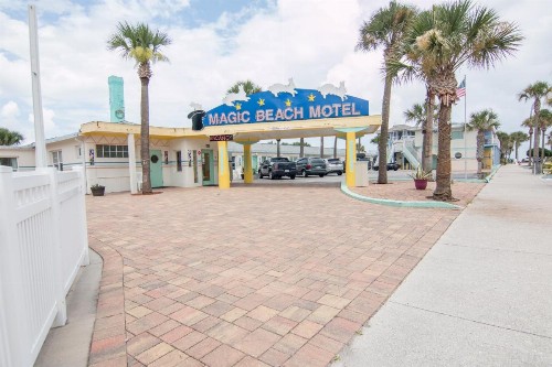 Magic Beach Motel - Saint Augustine - image 30
