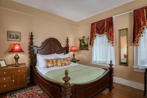 Victorian House - Saint Augustine - image 4