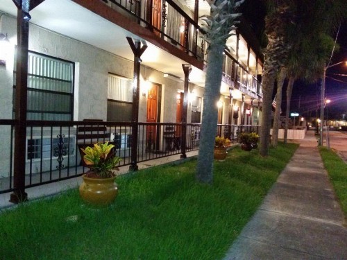 Merida Inn & Suites - image 13