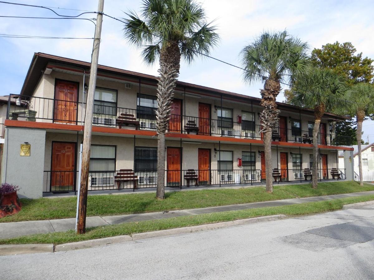 Merida Inn & Suites - image 2