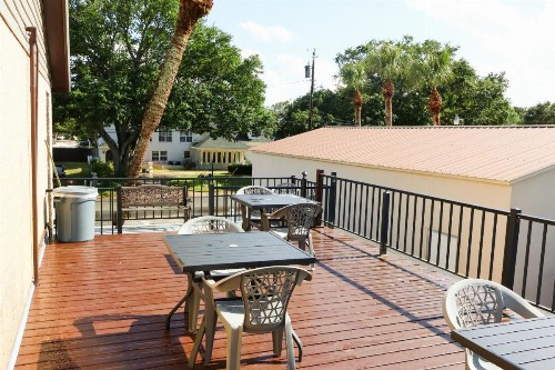 Economy Inn Historic District - image 29