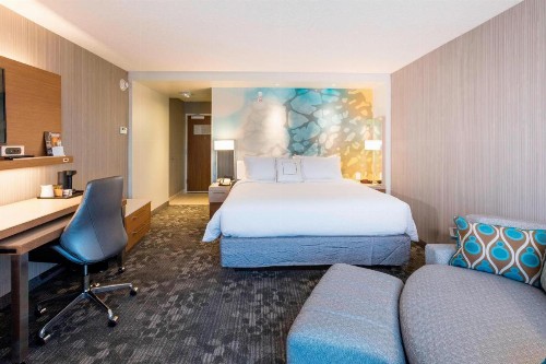 Courtyard by Marriott St. Augustine Beach - image 28