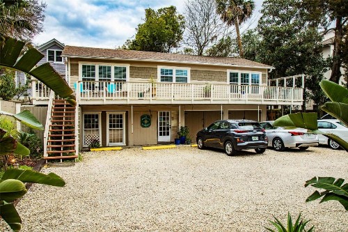 At Journey's End Bed & Breakfast - image 6