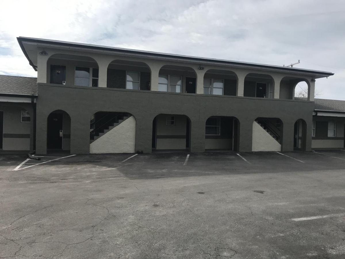 Old Town Inn - image 5