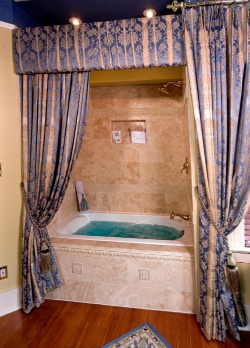 Cedar House Inn - image 14