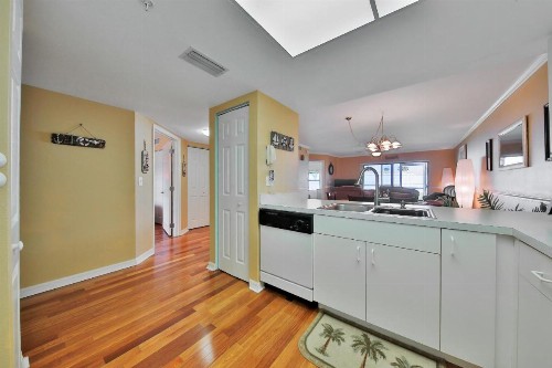 Ocean Village L14 - image 12