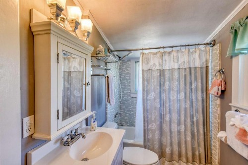 Seaside cottage - image 6