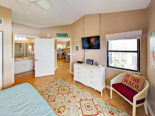 Sunny Condo Unit #L31 Condo - image 7
