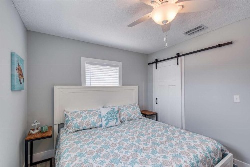 Barefoot Hideaway II - image 30