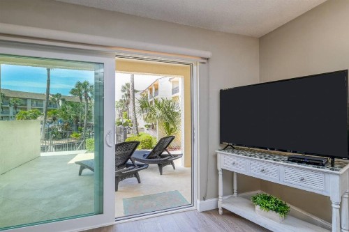 Ocean Villa's #76 - image 11