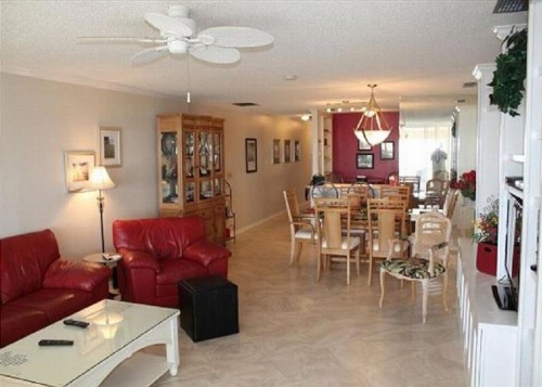 Hibiscus B302 Condo - image 3