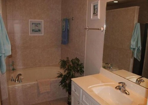 Hibiscus B302 Condo - image 8
