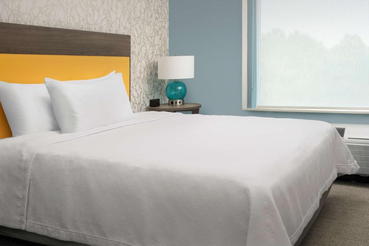 Home2 Suites by Hilton St. Augustine I-95 - image 2