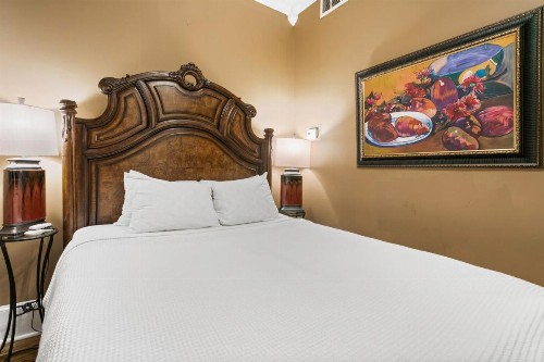 Casablanca Inn on the Bay - image 14