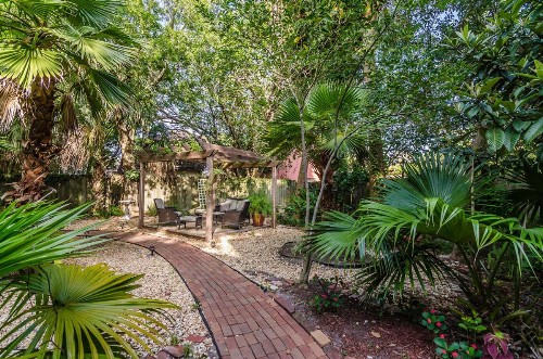 Casablanca Inn on the Bay - image 41