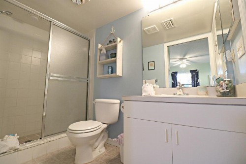 Ocean Village Club I21 - image 5