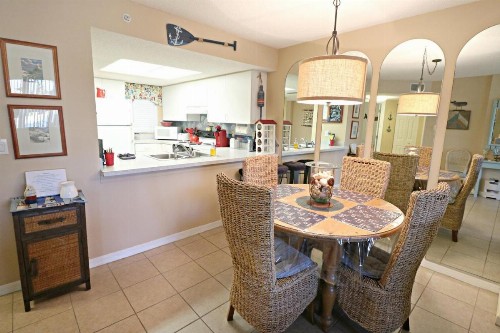 Ocean Village Club I21 - image 8