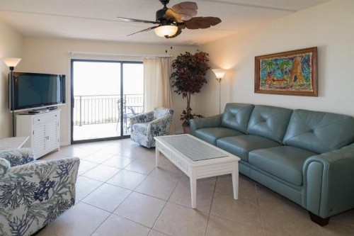 Windjammer 302 - image 1
