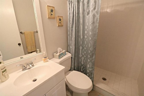 Creston House 2B - image 11