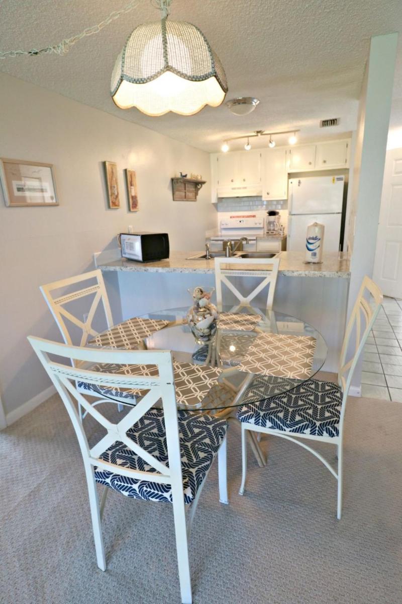Creston House 2B - image 7