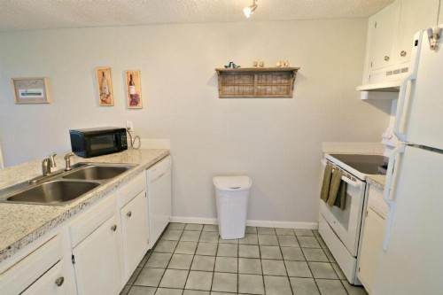 Creston House 2B - image 9