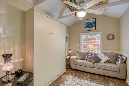 Tin Shed Revival Cabin - image 5