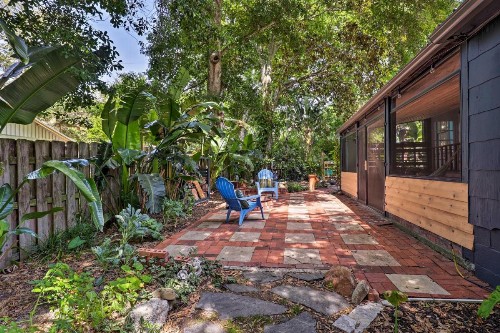 Tropical St Augustine Studio Near Town and Beach! - image 10