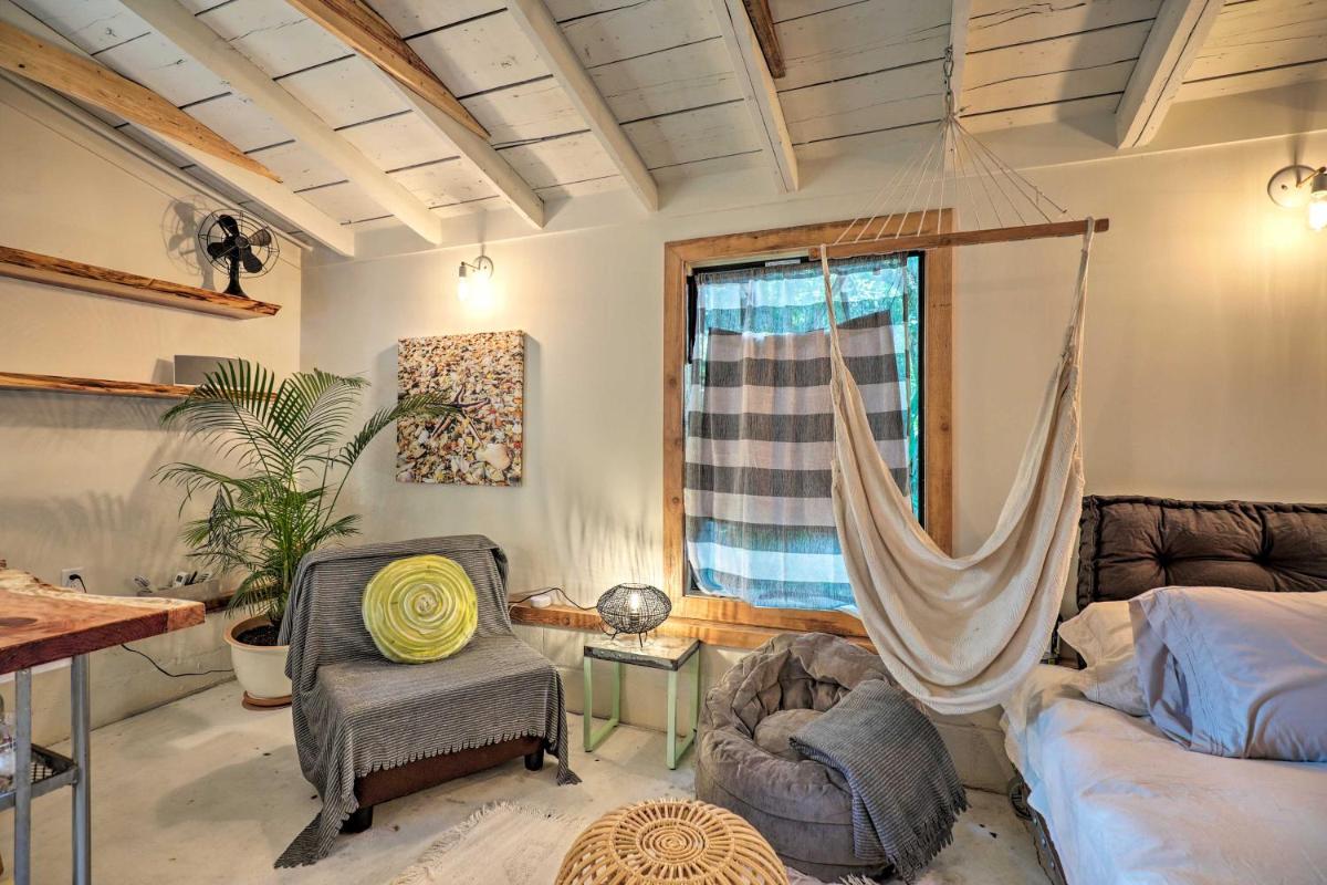 Tropical St Augustine Studio Near Town and Beach! - image 6