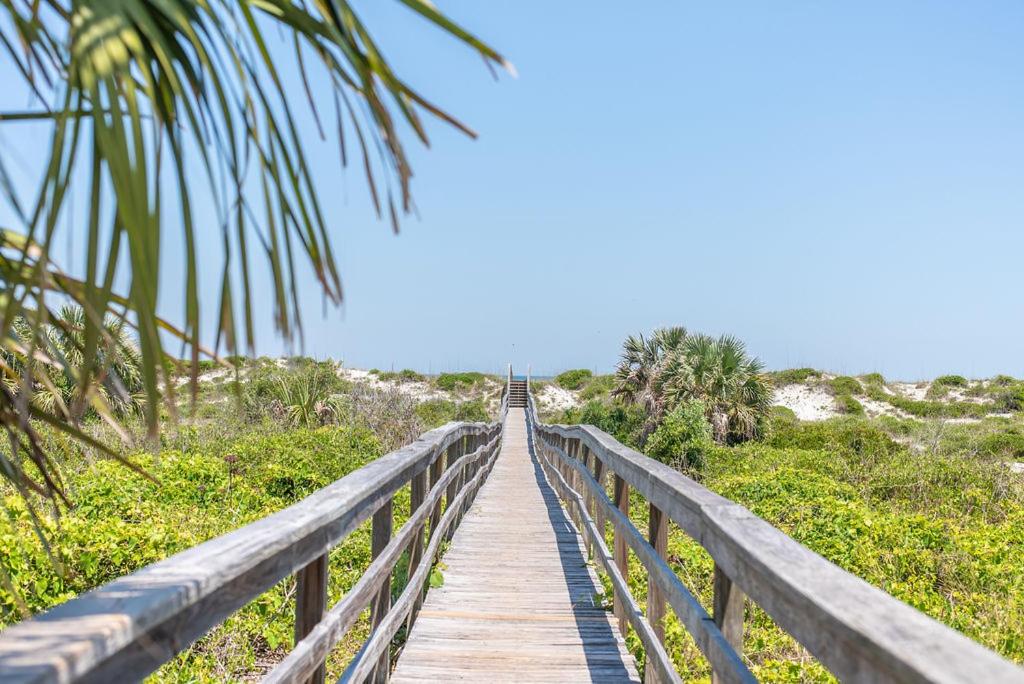 Bright New Beach House -- 2 blocks to beach! - image 7