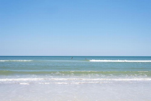 Bright New Beach House -- 2 blocks to beach! - image 2