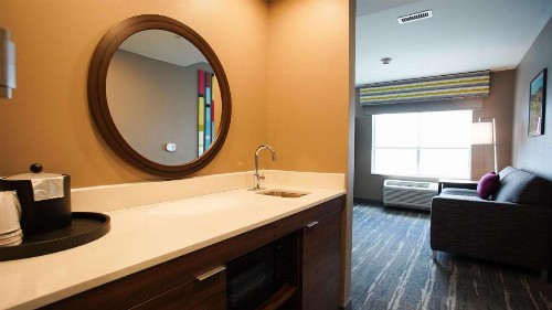 Hampton Inn & Suites St Clairsville Oh - image 17