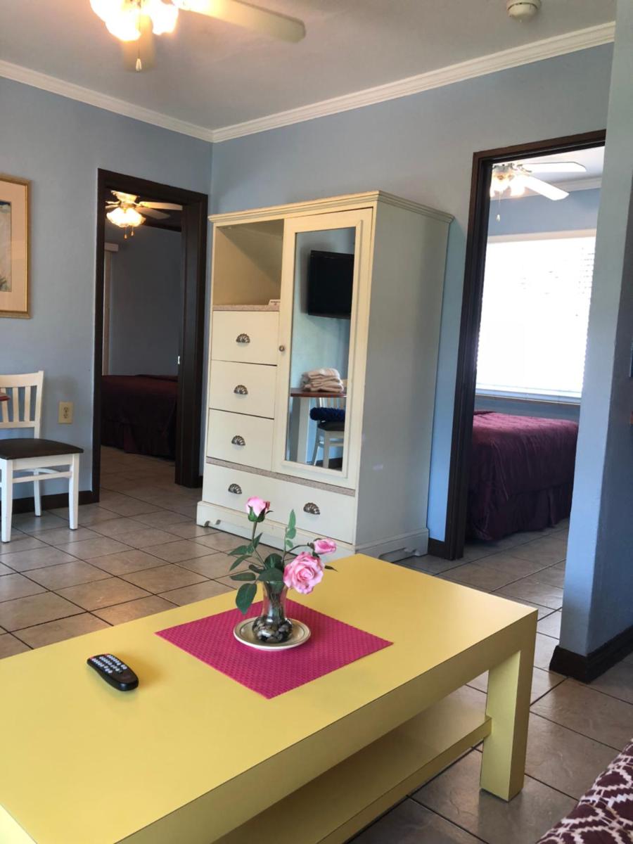 Lakeside Inn and Cafe - image 6