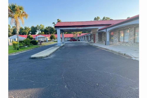 Country Hearth Inn And Suites Saint George - image 13