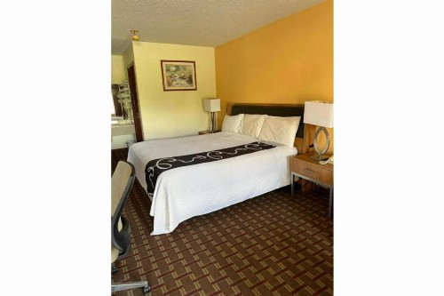 Country Hearth Inn And Suites Saint George - image 20