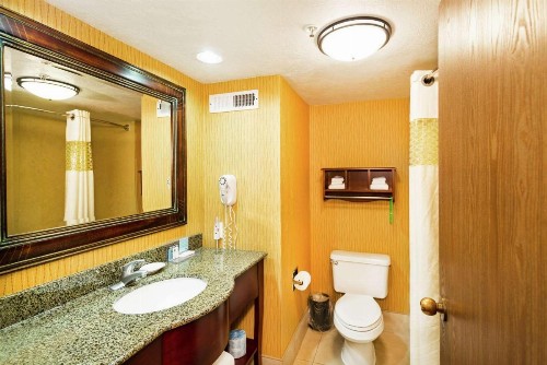 Hampton Inn St. George - image 44